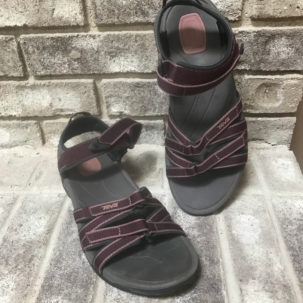 Teva Tierra Sandals Outdoor Hiking Purple Size 8.5